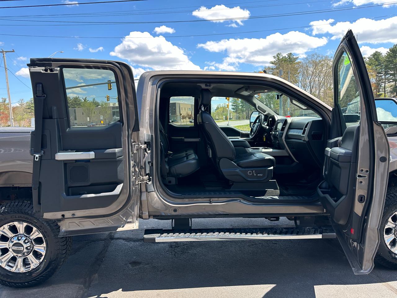 Ford F-250 SD Lariat SuperCab 4WD 2019