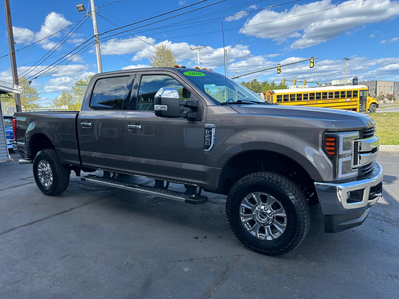 Ford F-250 SD XLT Crew Cab 4WD 2018