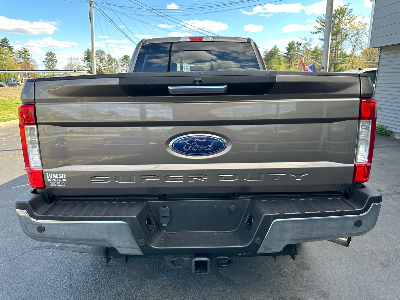 Ford F-250 SD XLT Crew Cab 4WD 2018