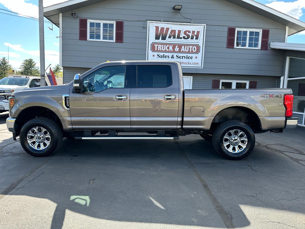 Ford F-250 SD XLT Crew Cab 4WD 2018
