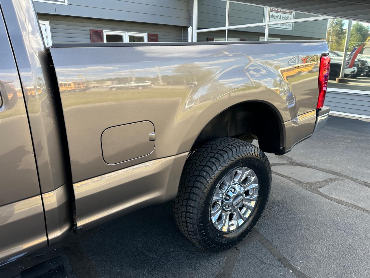 Ford F-250 SD XLT Crew Cab 4WD 2018