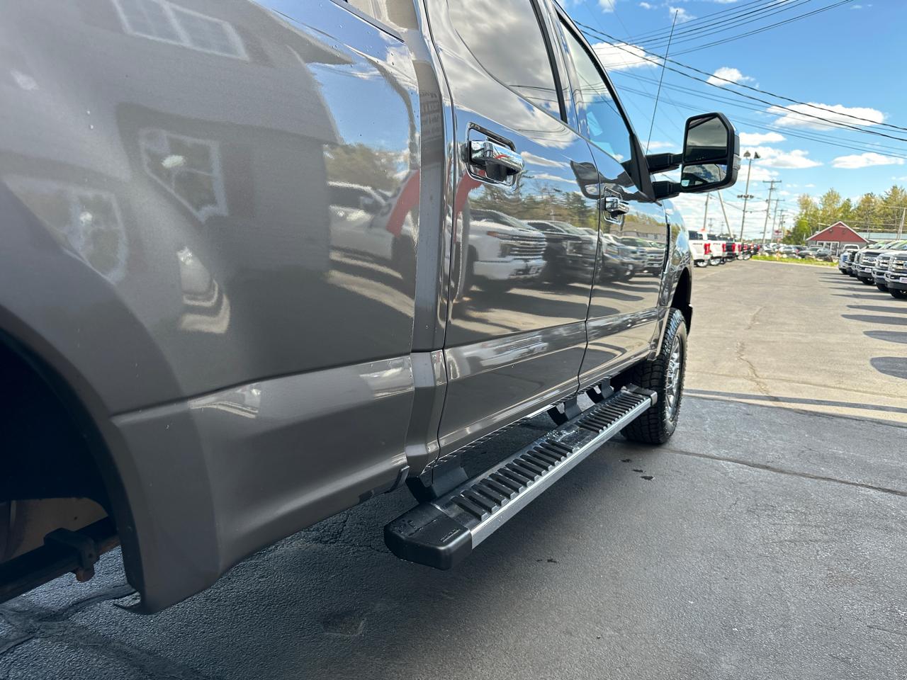 Ford F-250 SD XLT Crew Cab 4WD 2018