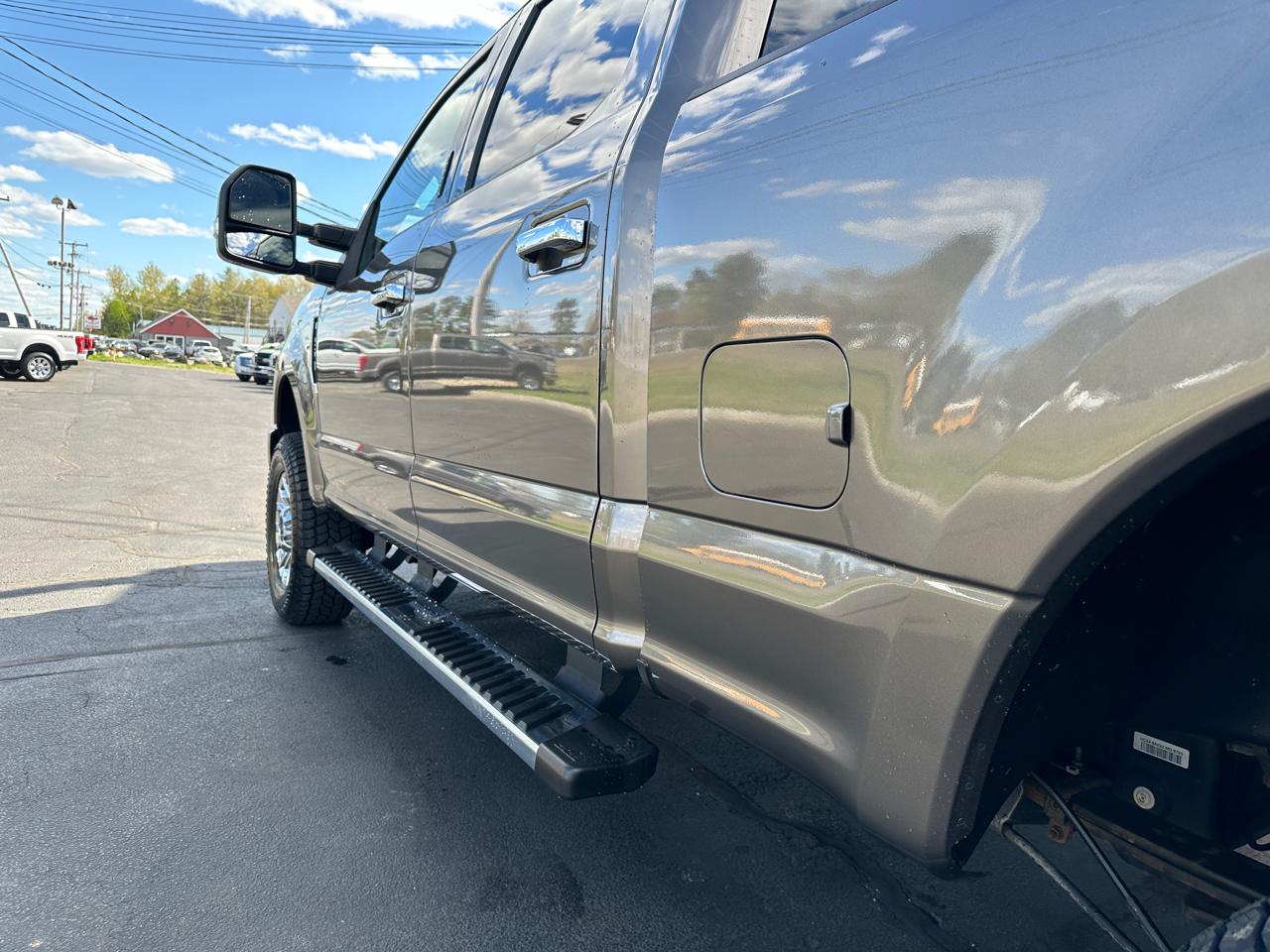 Ford F-250 SD XLT Crew Cab 4WD 2018
