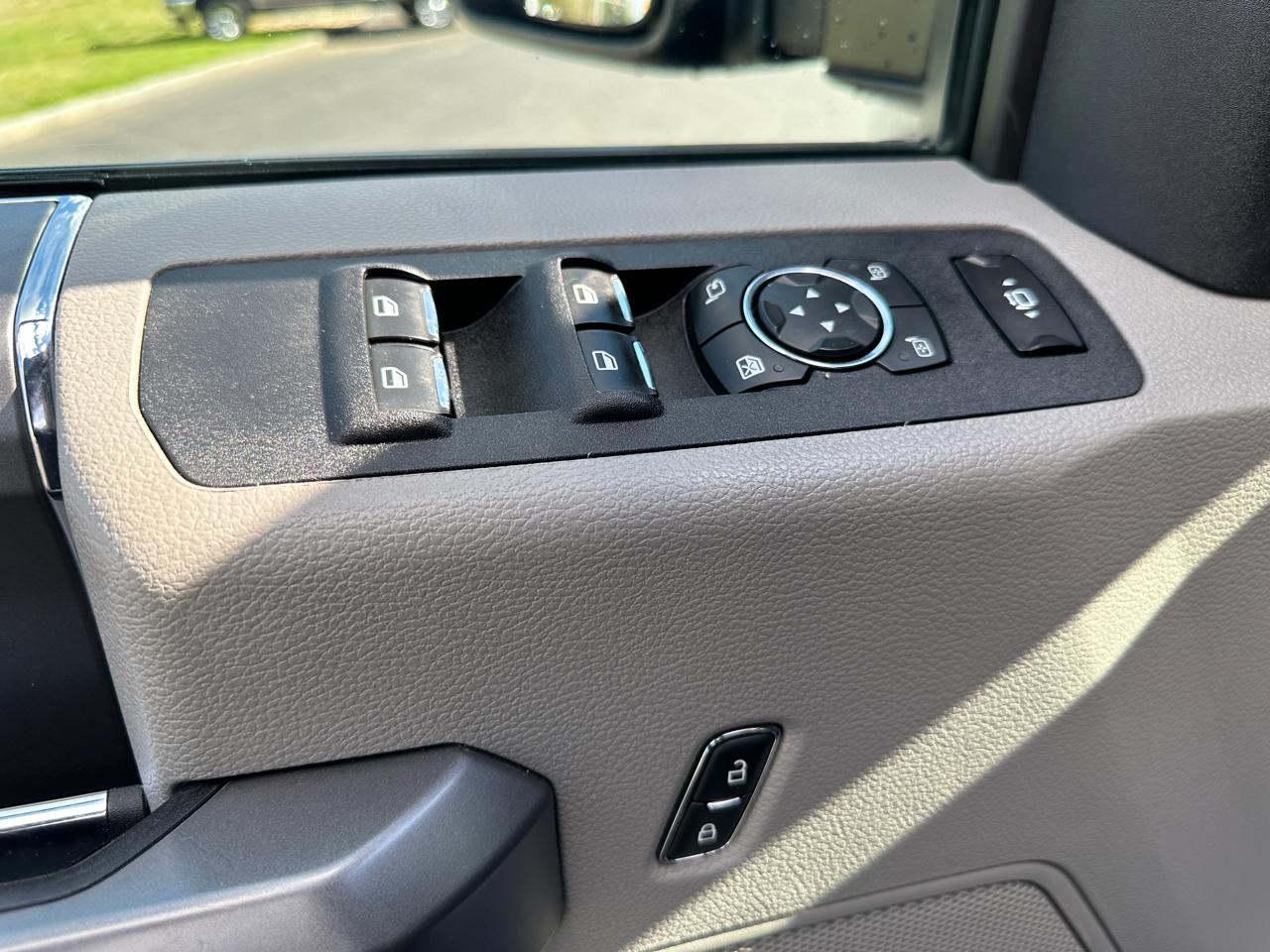 Ford F-250 SD XLT Crew Cab 4WD 2018