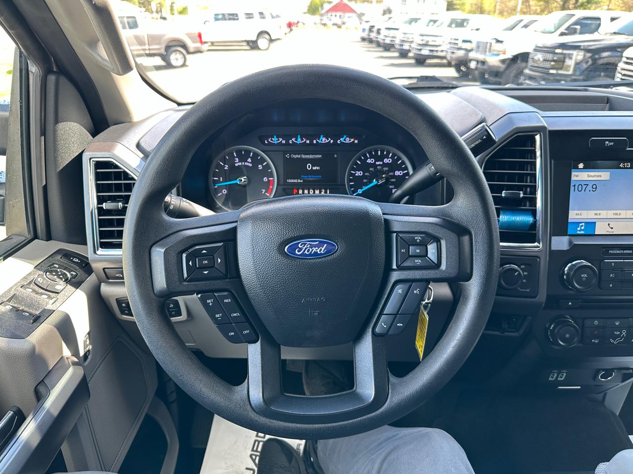 Ford F-250 SD XLT Crew Cab 4WD 2018