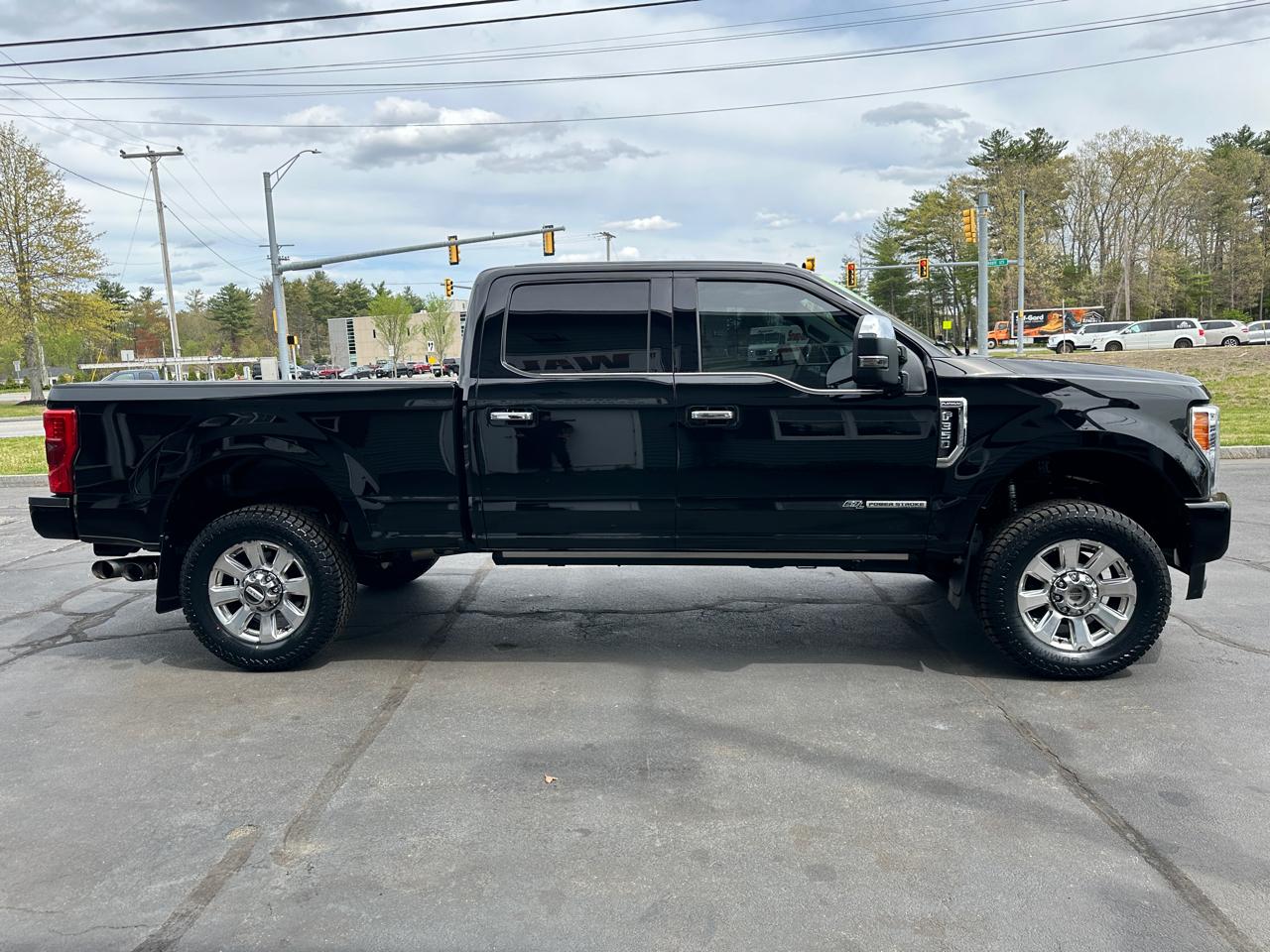 Ford F-350 SD Platinum Crew Cab 4WD 2017