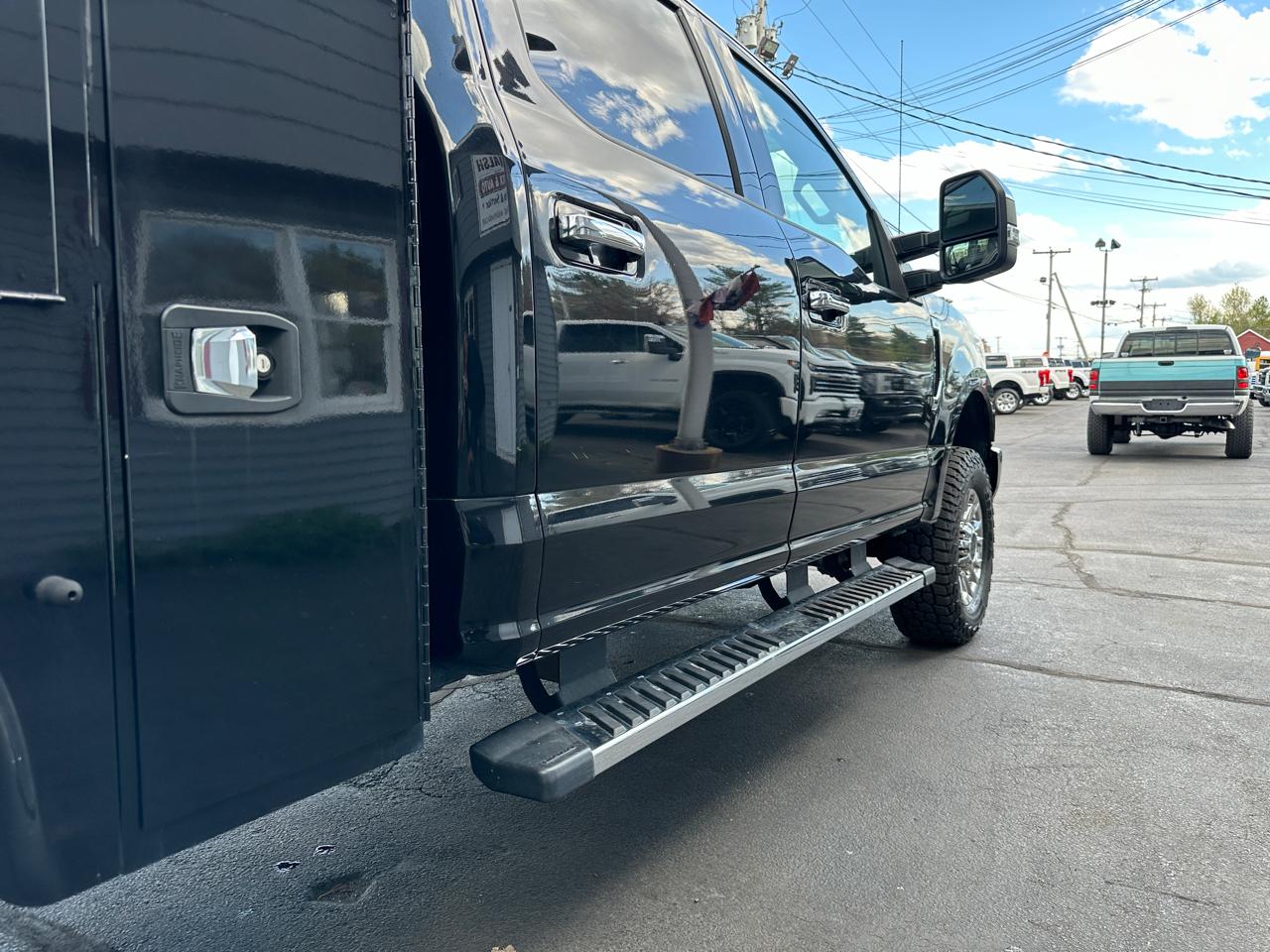 Ford F-350 SD XLT Crew Cab Short Bed 4WD 2019