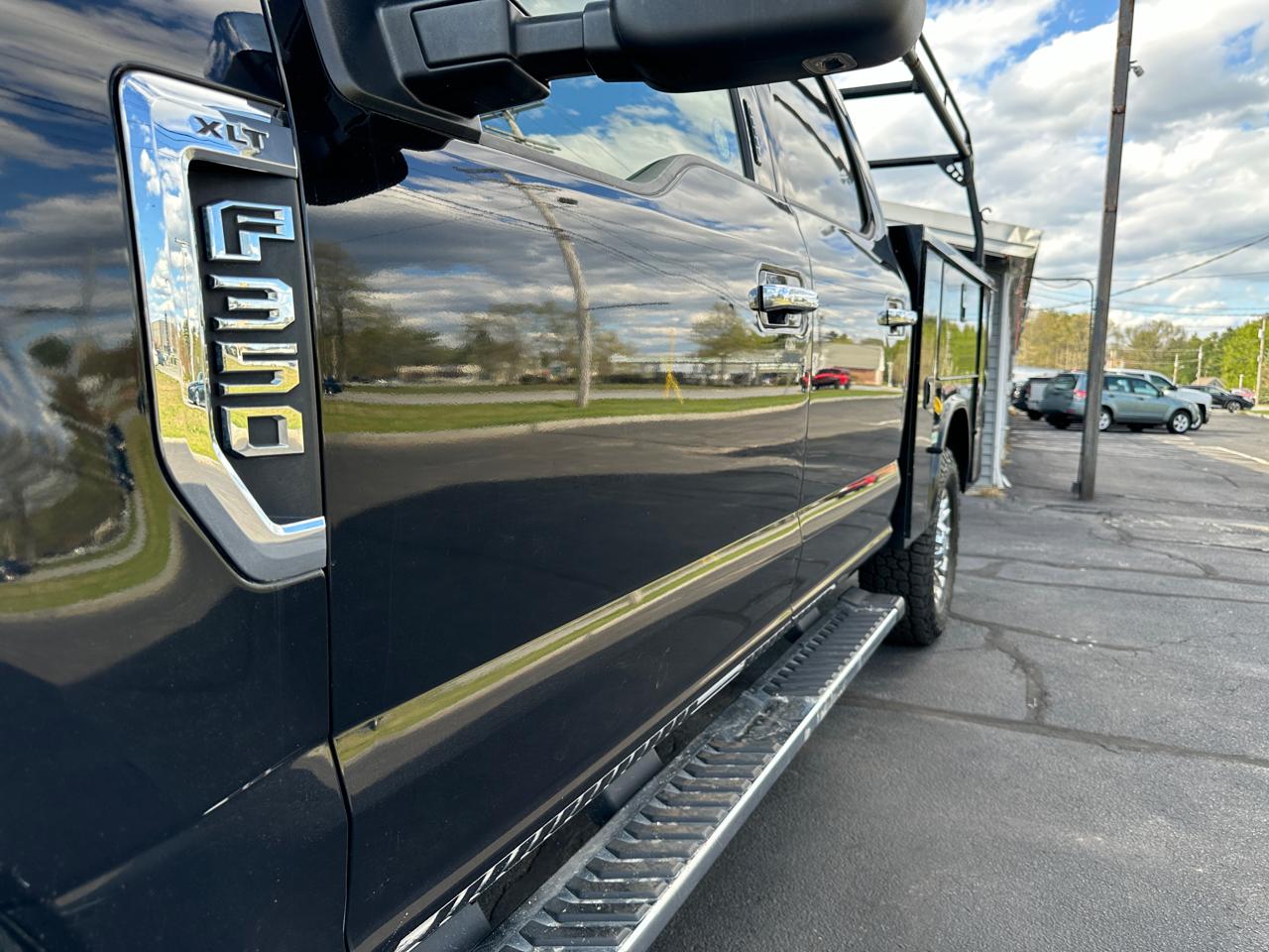 Ford F-350 SD XLT Crew Cab Short Bed 4WD 2019