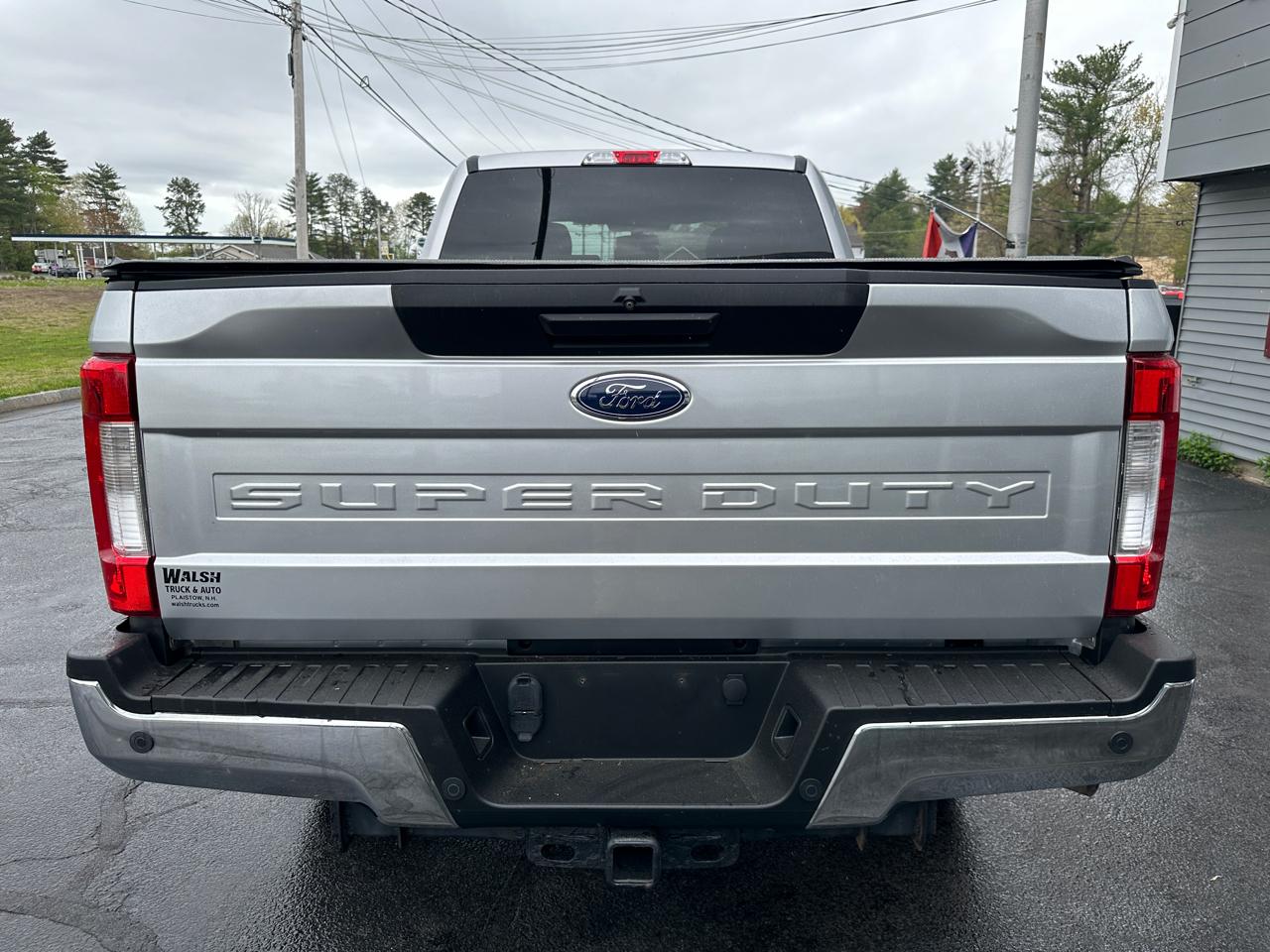 Ford F-250 SD XLT SuperCab Short Bed 4WD 2017