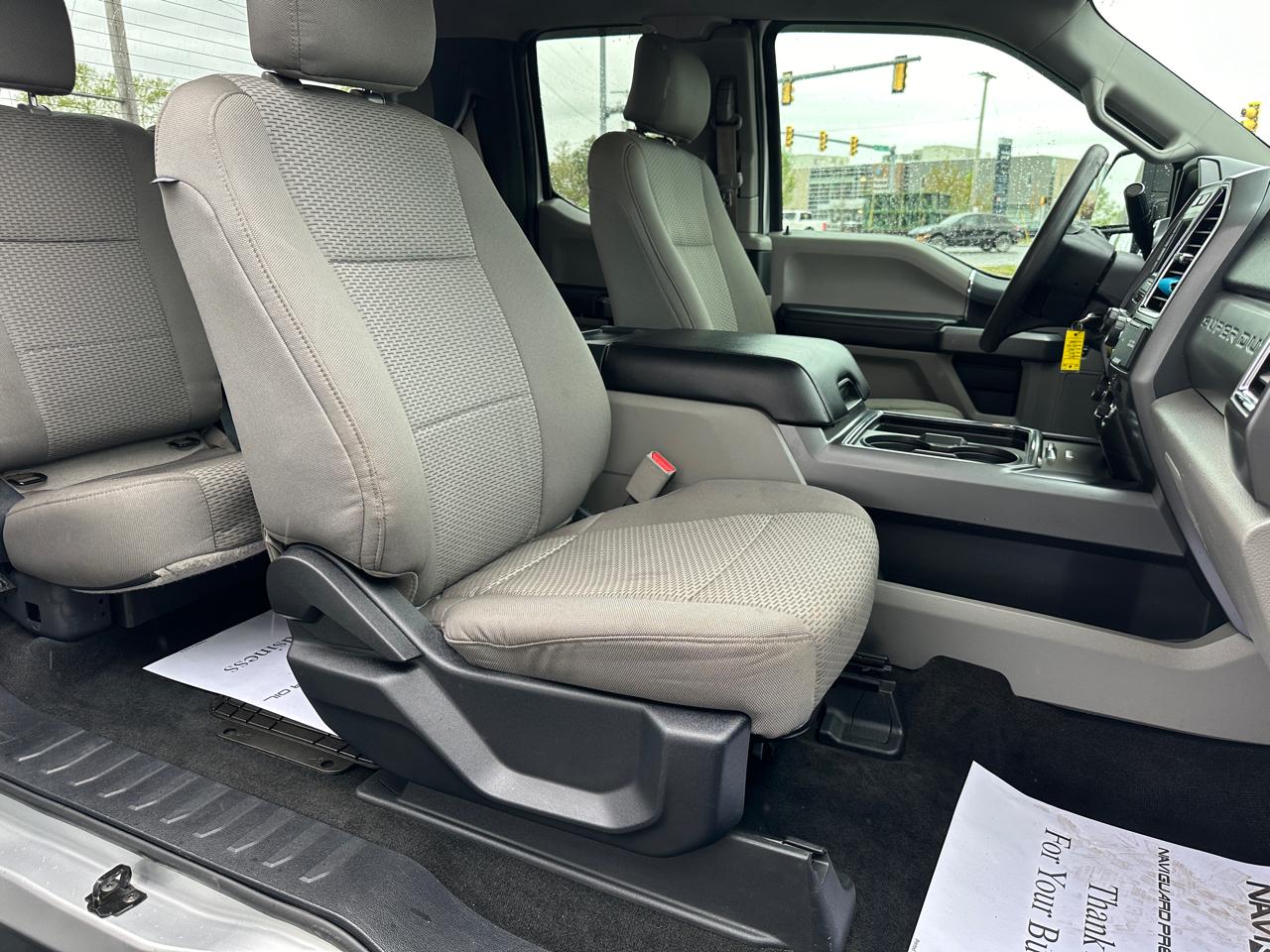 Ford F-250 SD XLT SuperCab Short Bed 4WD 2017
