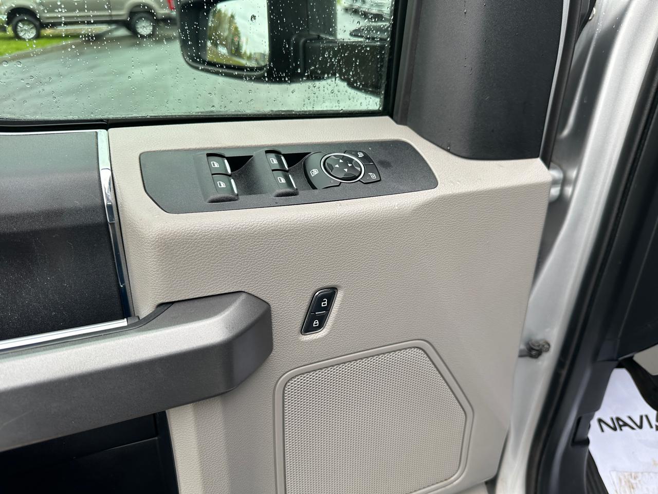 Ford F-250 SD XLT SuperCab Short Bed 4WD 2017