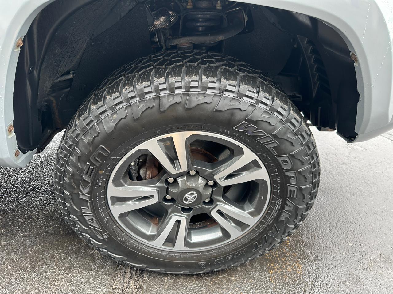 Toyota Tacoma TRD Sport Double Cab 4WD 2018
