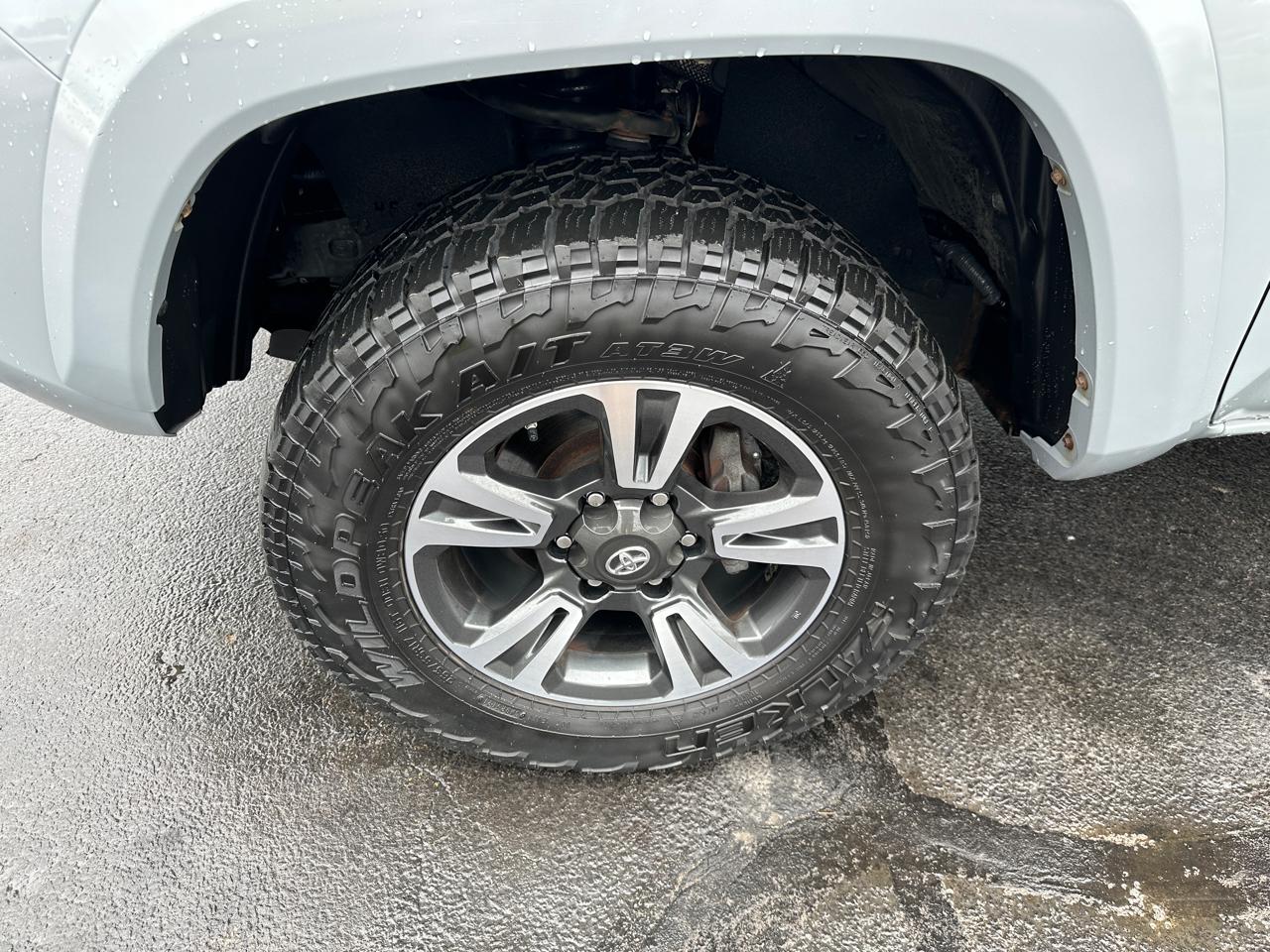 Toyota Tacoma TRD Sport Double Cab 4WD 2018