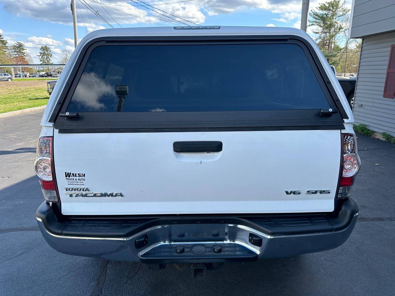 Toyota Tacoma  2015