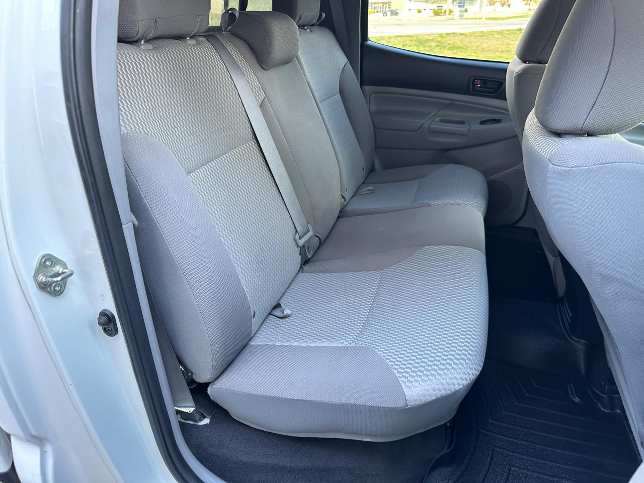 Toyota Tacoma  2015