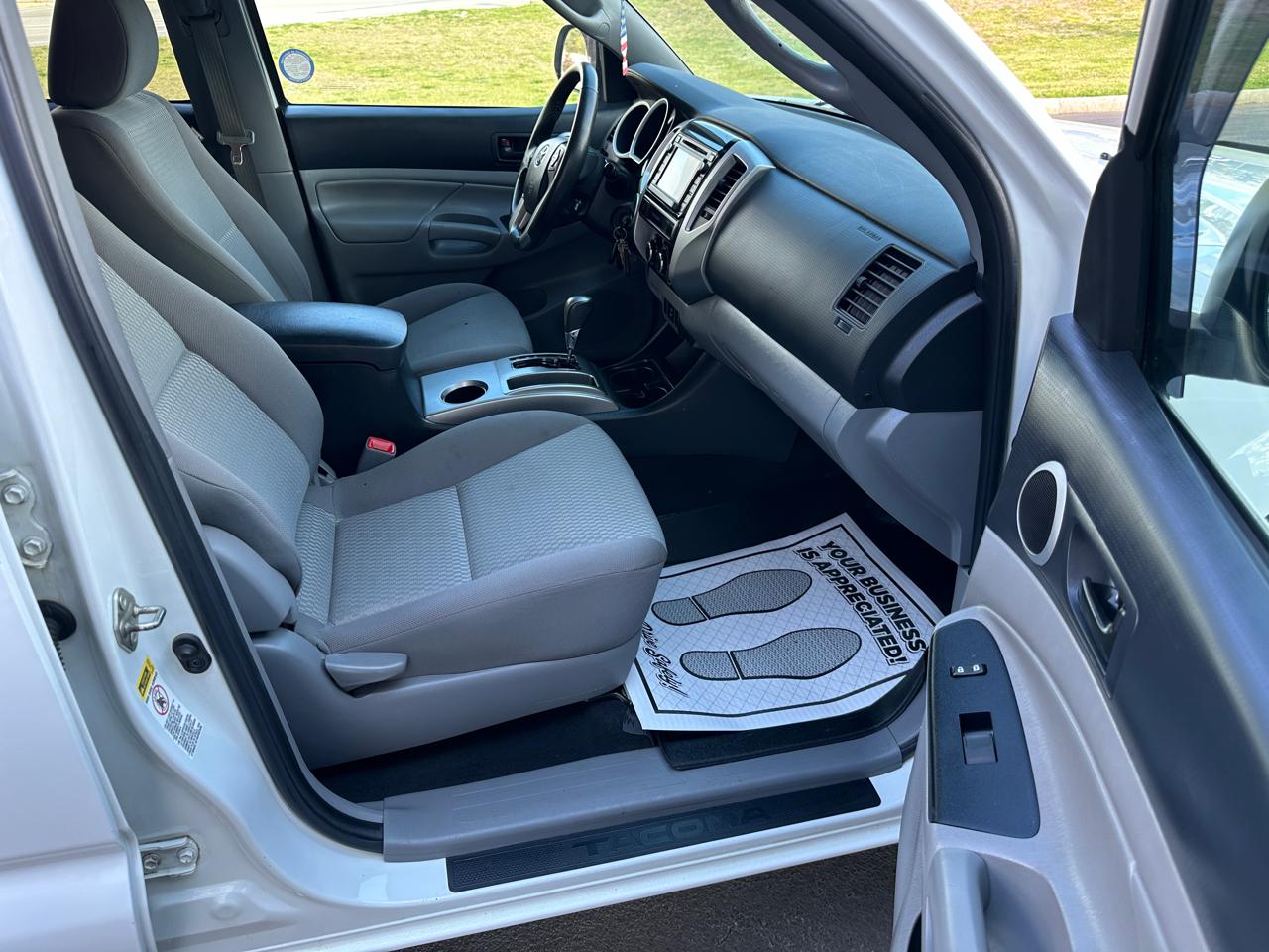 Toyota Tacoma  2015