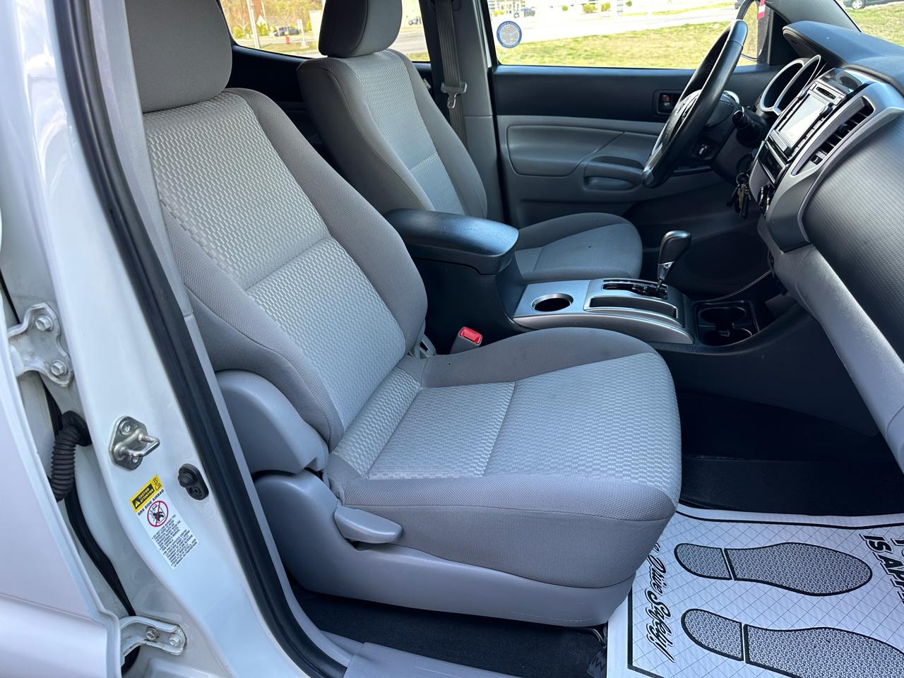 Toyota Tacoma  2015