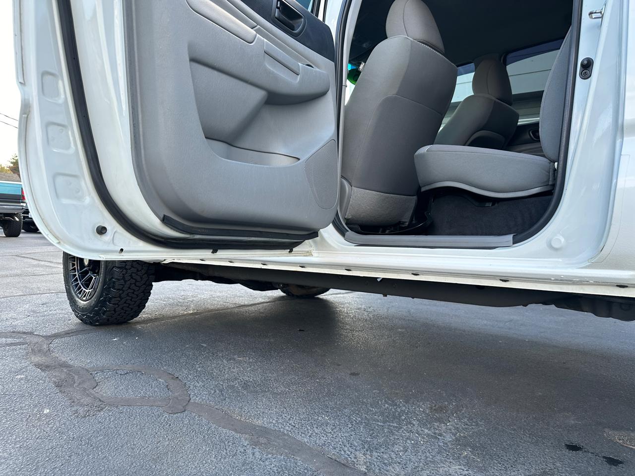 Toyota Tacoma  2015