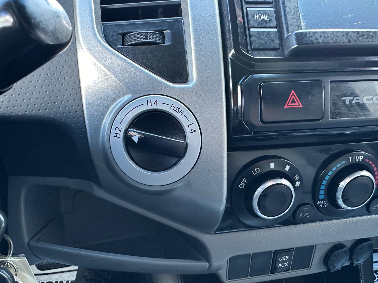 Toyota Tacoma  2015