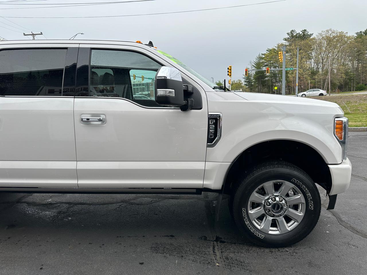 Ford F-250 SD Platinum Crew Cab 4WD 2019