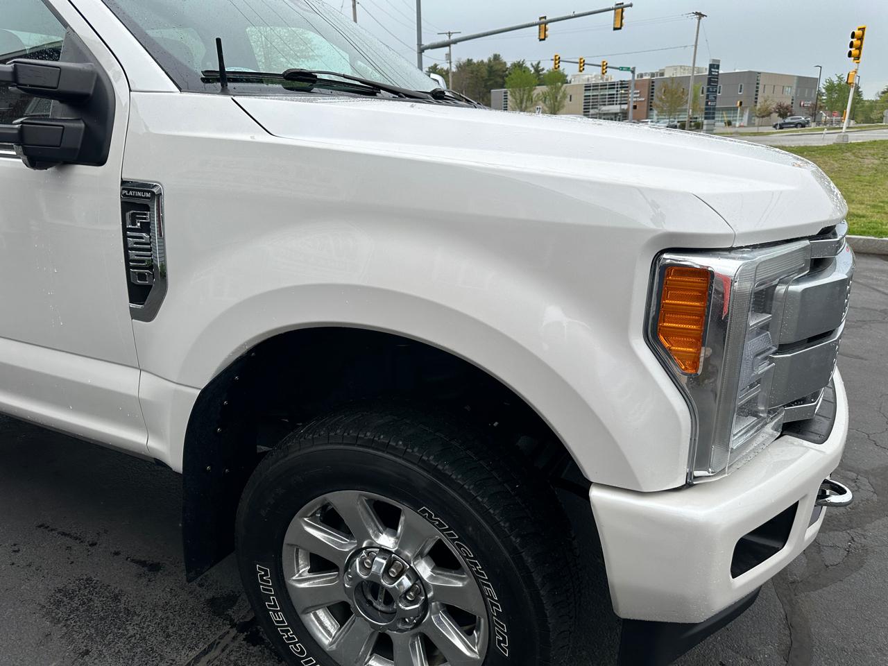 Ford F-250 SD Platinum Crew Cab 4WD 2019