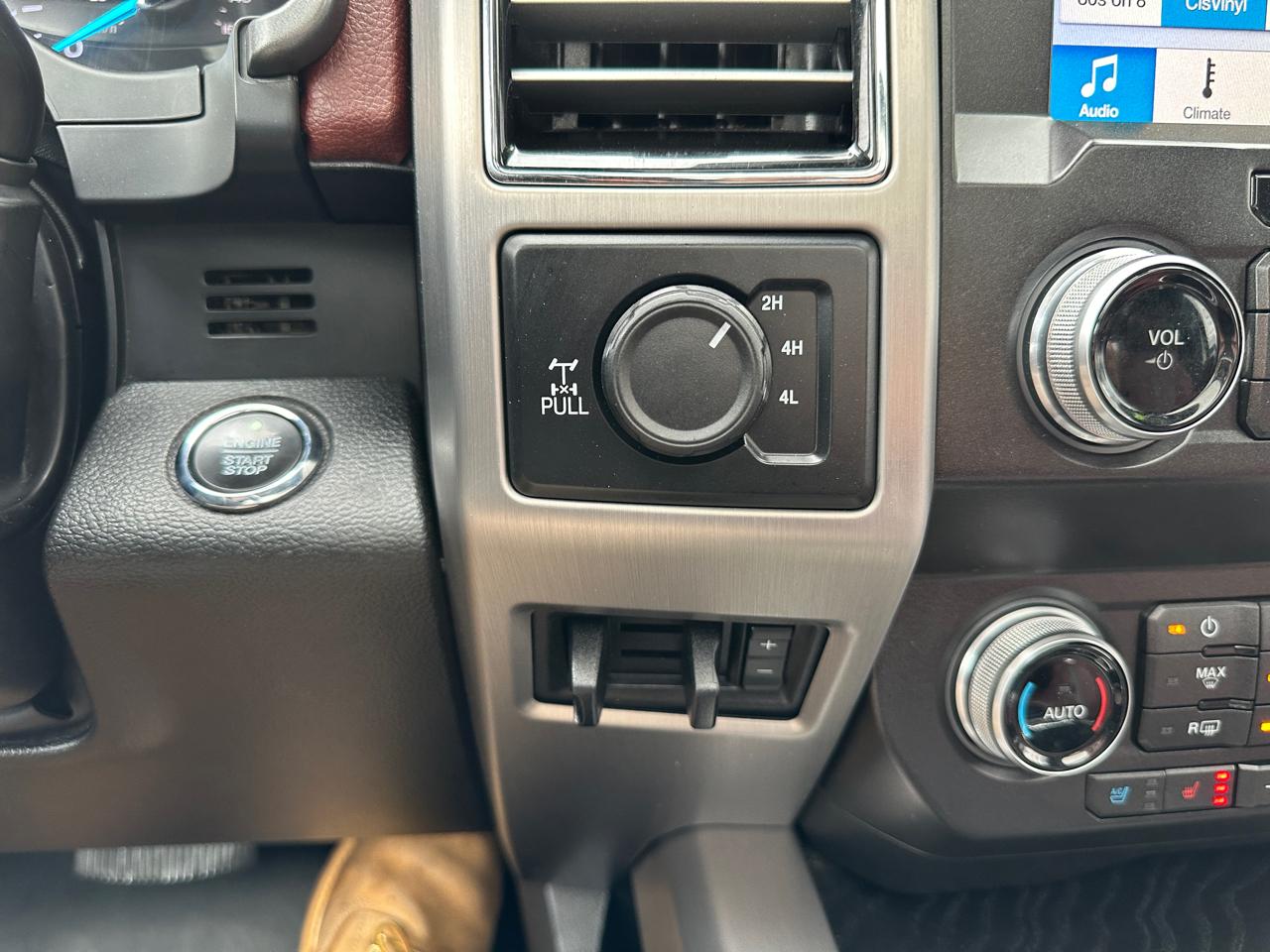 Ford F-250 SD Platinum Crew Cab 4WD 2019