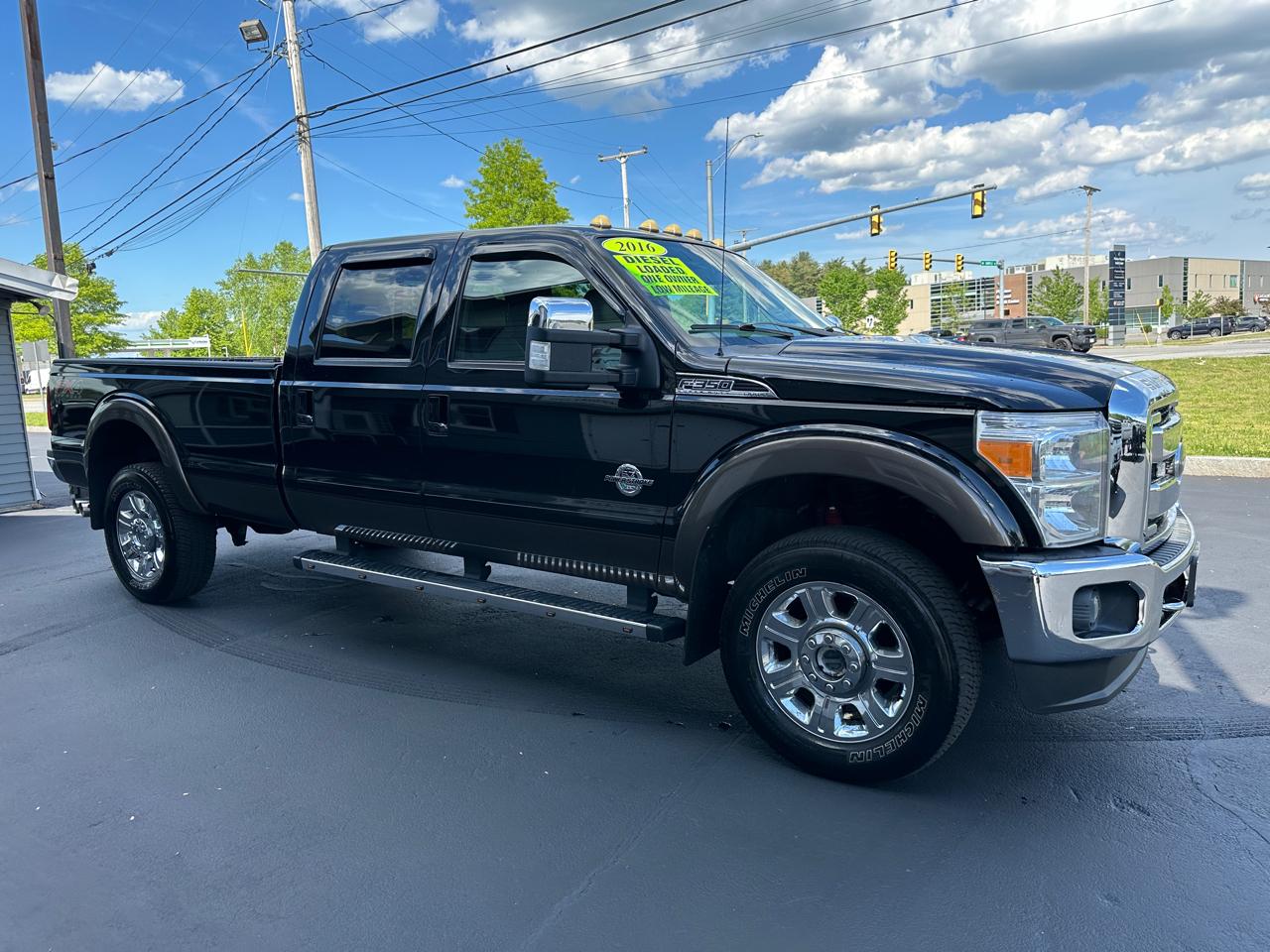 Ford F-350 SD Lariat Crew Cab Long Bed 4WD 2016