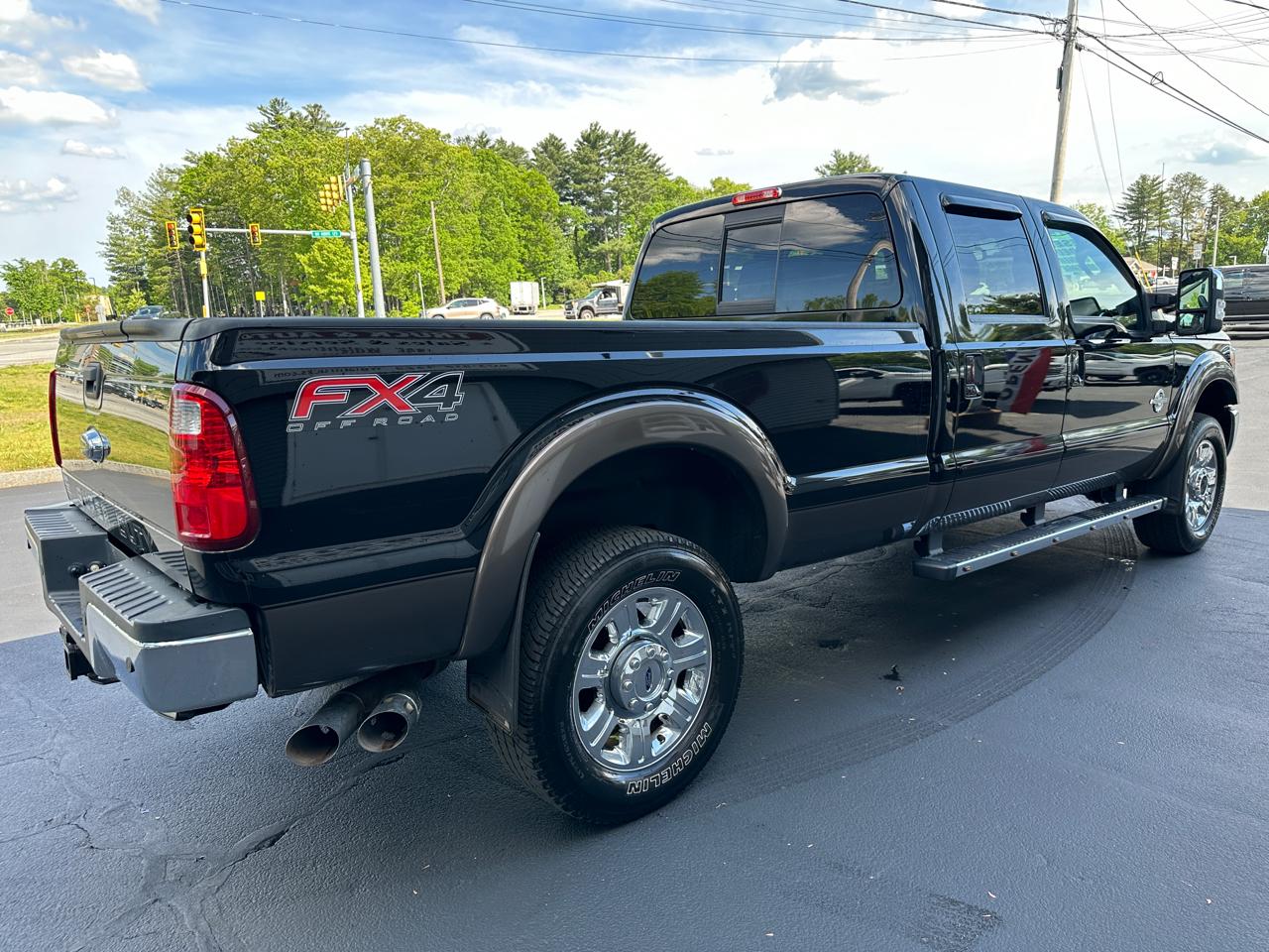 Ford F-350 SD Lariat Crew Cab Long Bed 4WD 2016