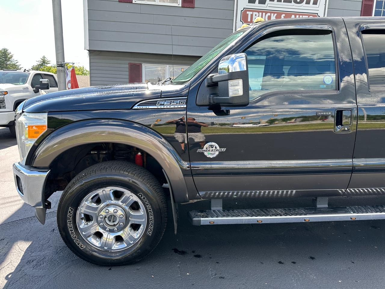Ford F-350 SD Lariat Crew Cab Long Bed 4WD 2016