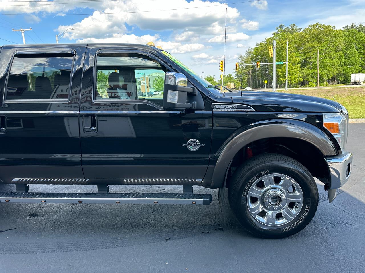 Ford F-350 SD Lariat Crew Cab Long Bed 4WD 2016