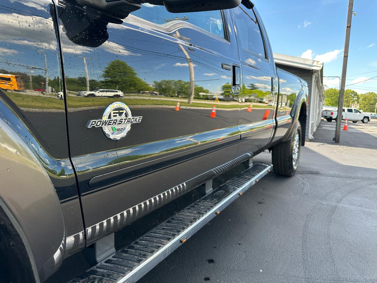 Ford F-350 SD Lariat Crew Cab Long Bed 4WD 2016