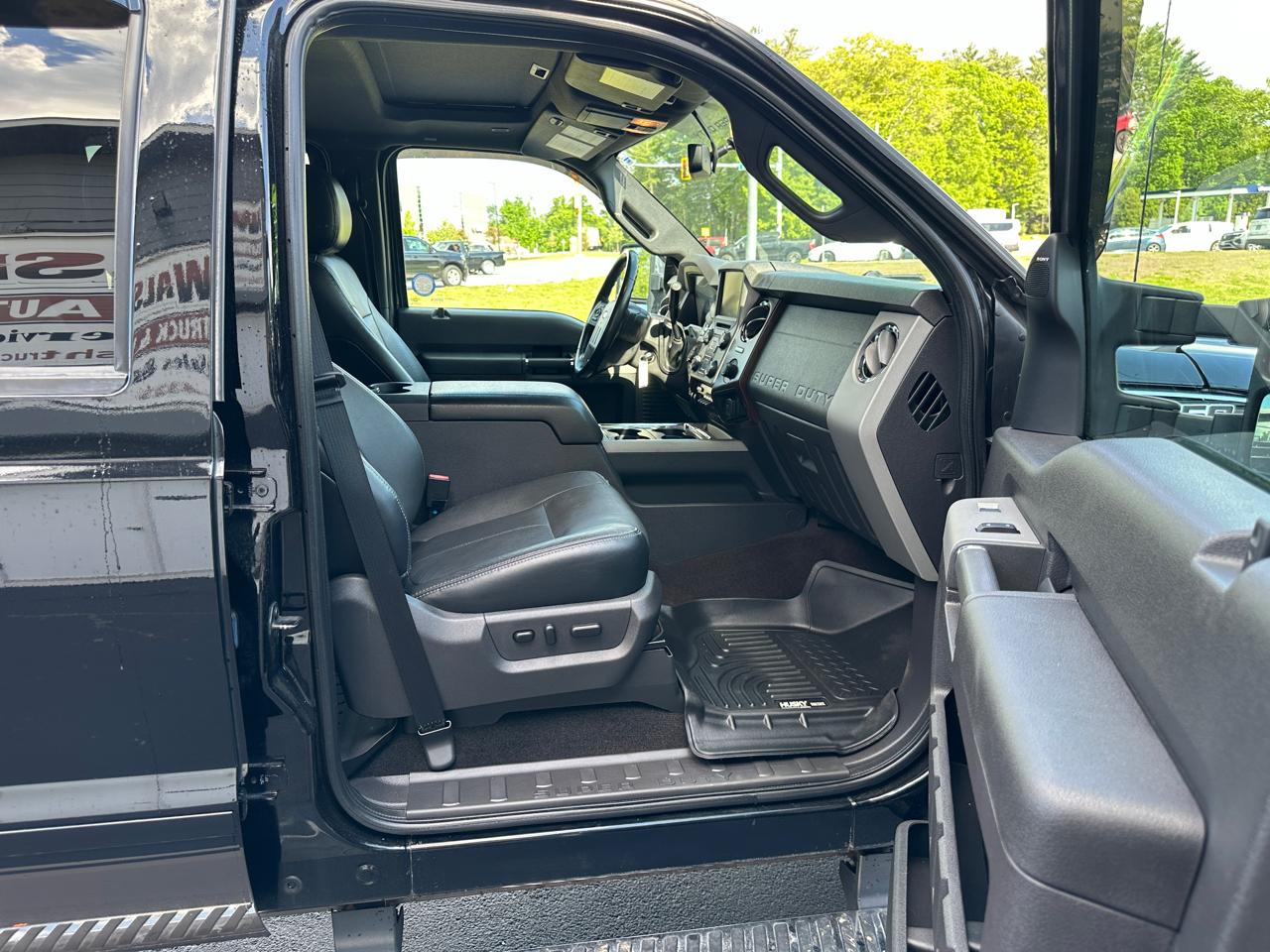 Ford F-350 SD Lariat Crew Cab Long Bed 4WD 2016