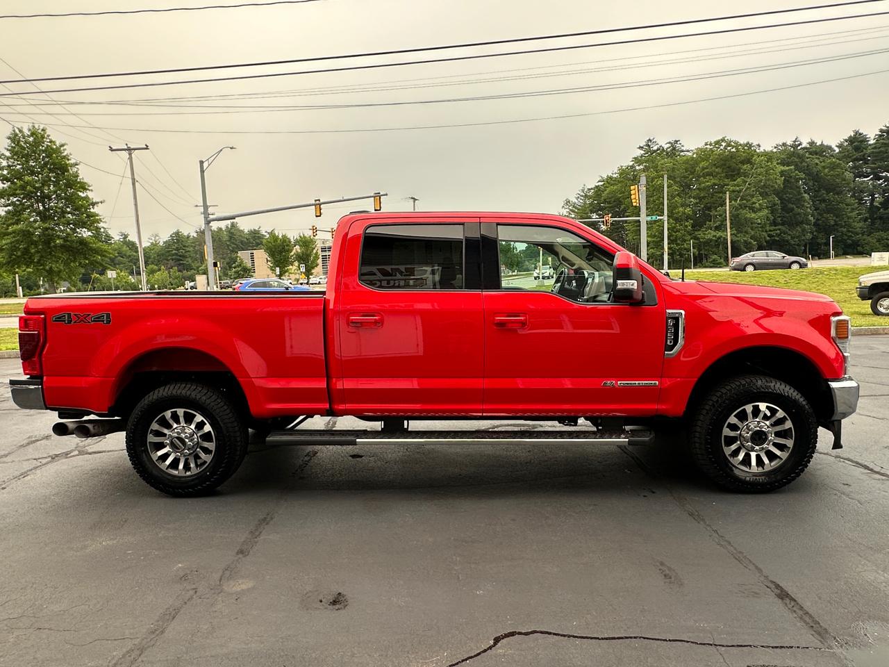Ford F-350 SD Lariat Crew Cab Short Bed 4WD 2022