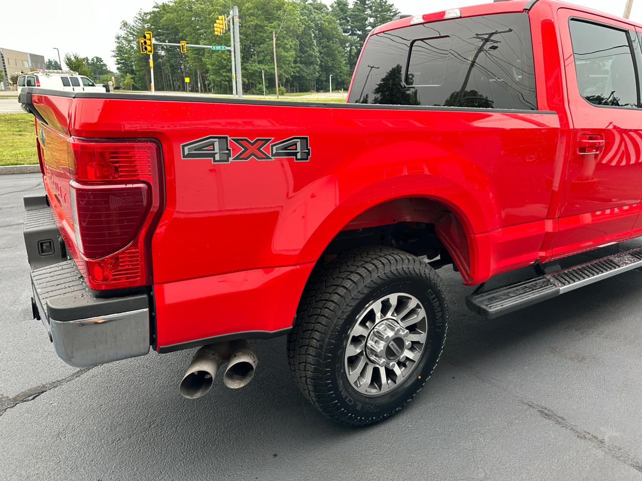 Ford F-350 SD Lariat Crew Cab Short Bed 4WD 2022
