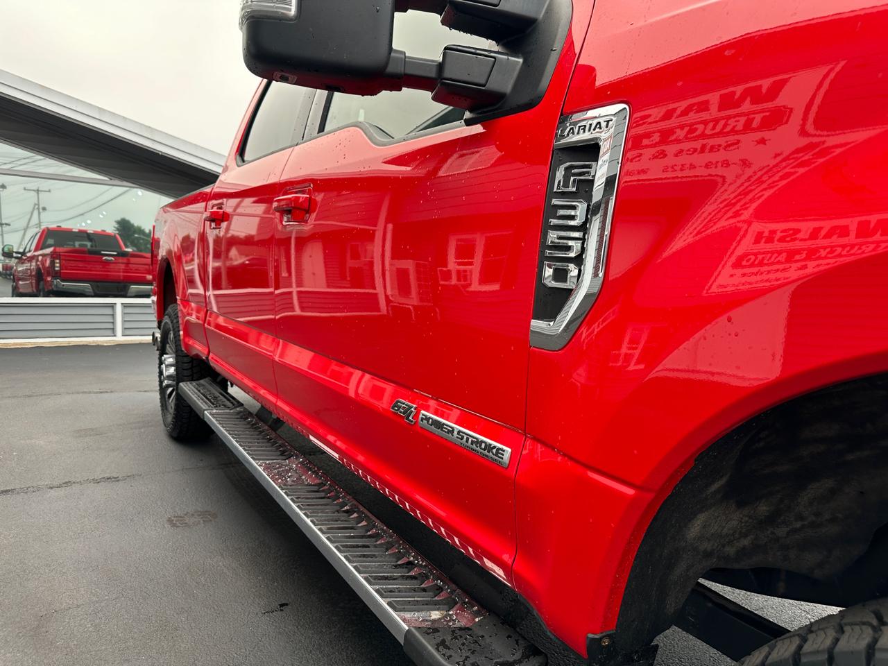 Ford F-350 SD Lariat Crew Cab Short Bed 4WD 2022