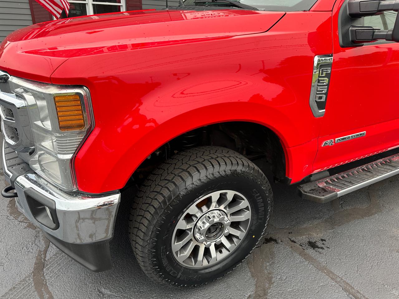Ford F-350 SD Lariat Crew Cab Short Bed 4WD 2022