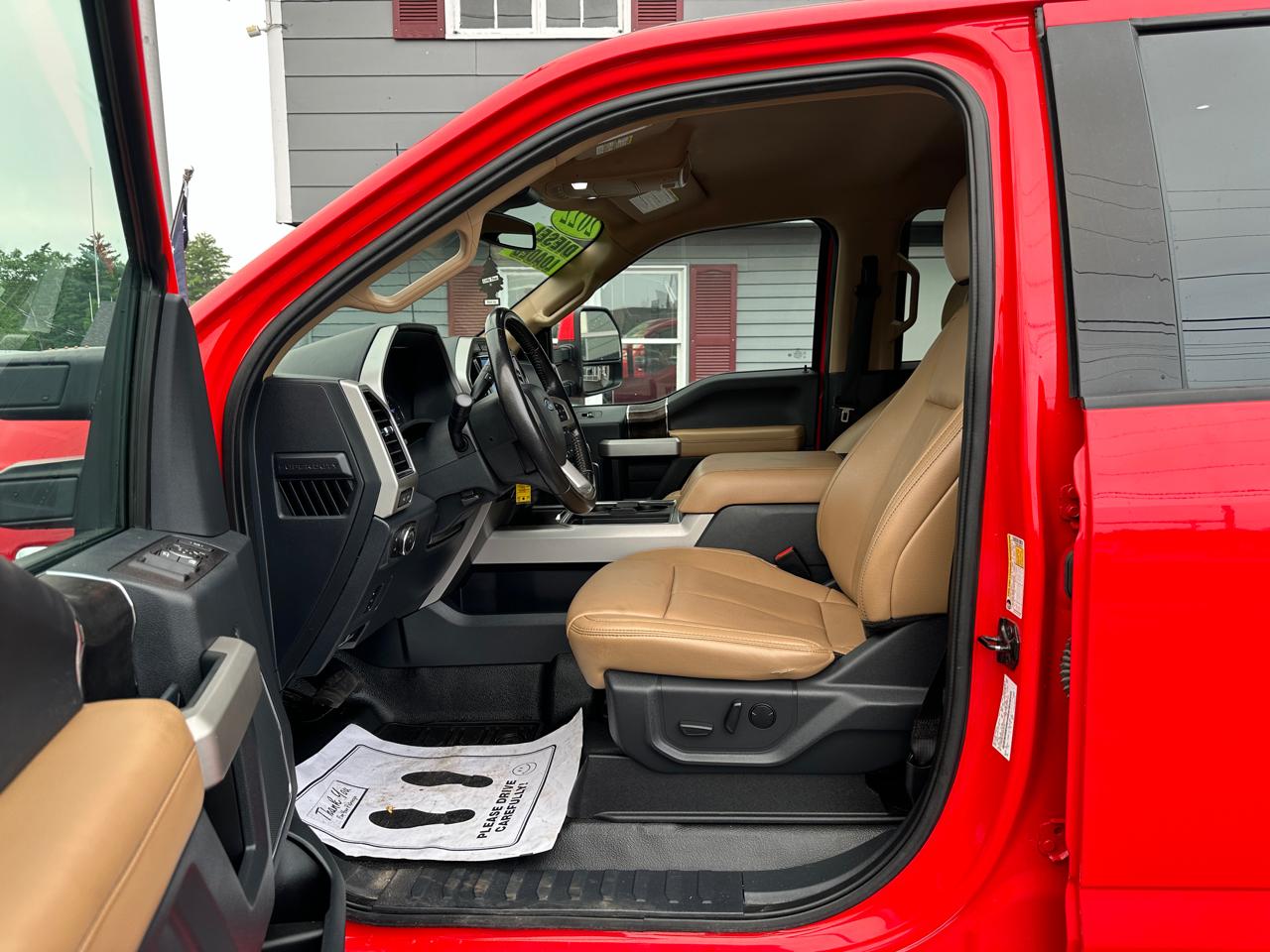 Ford F-350 SD Lariat Crew Cab Short Bed 4WD 2022