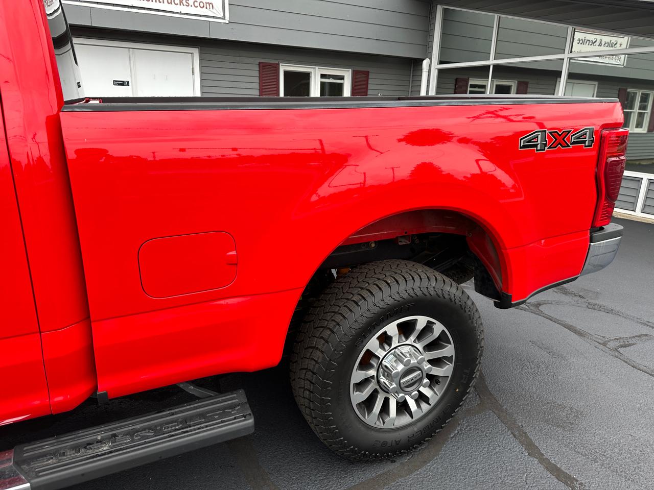 Ford F-350 SD Lariat Crew Cab Short Bed 4WD 2022