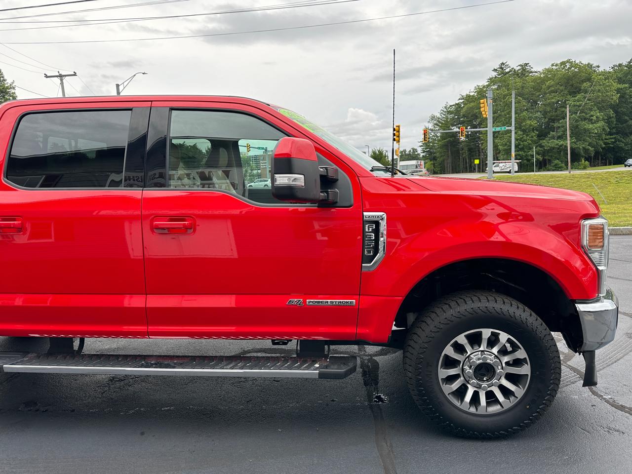 Ford F-350 SD Lariat Crew Cab Short Bed 4WD 2022