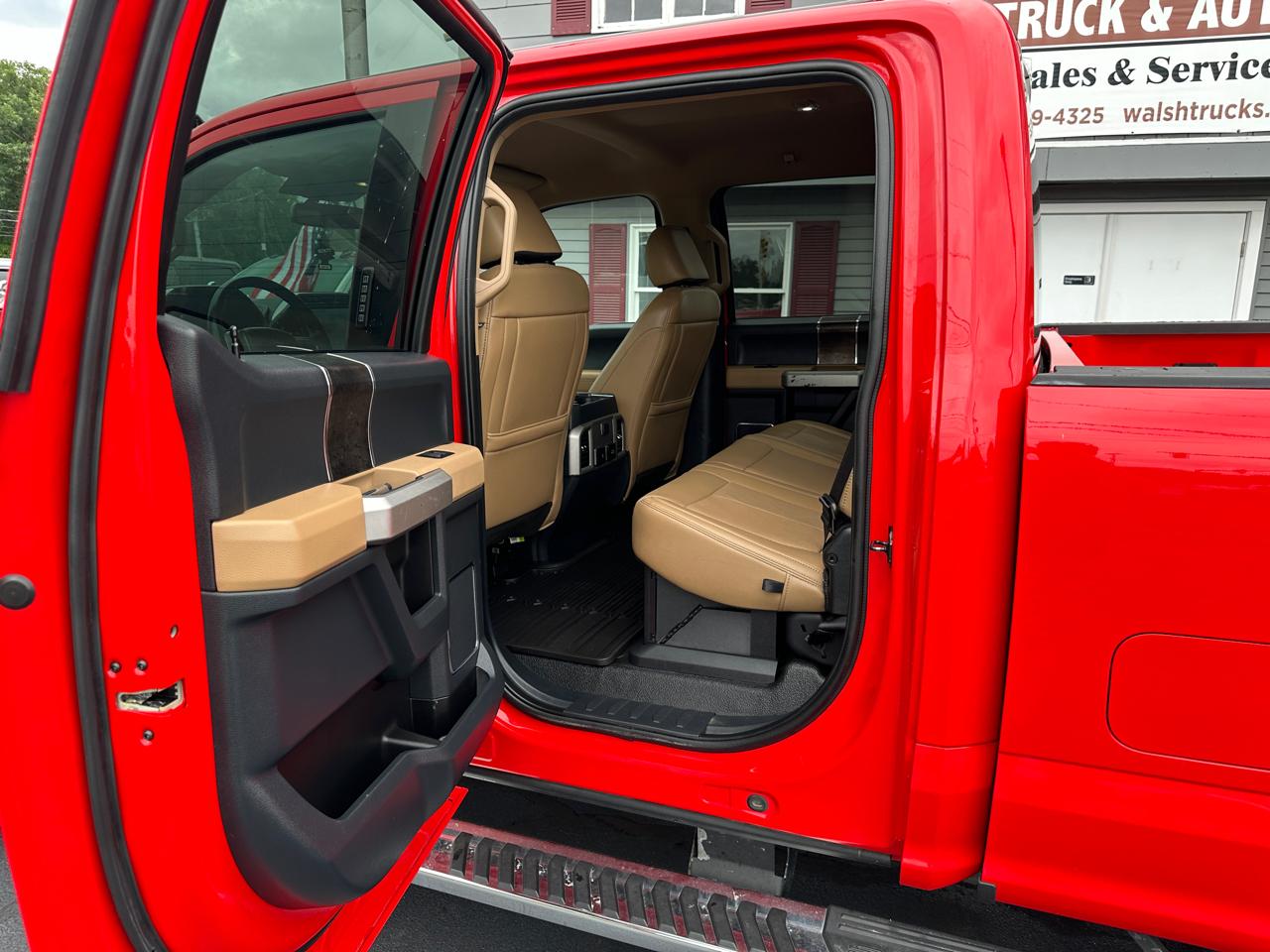 Ford F-350 SD Lariat Crew Cab Short Bed 4WD 2022