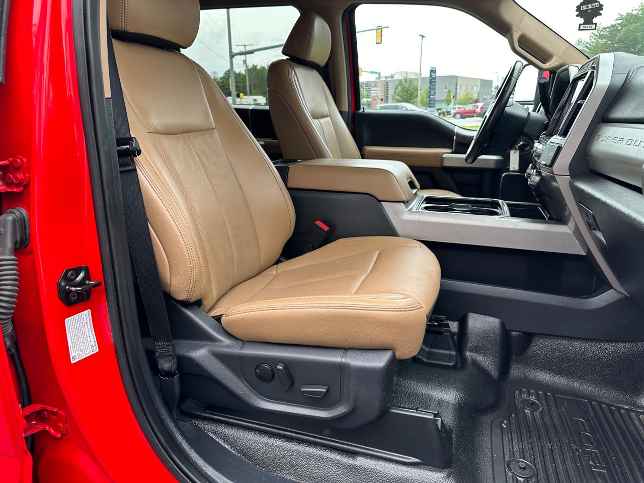 Ford F-350 SD Lariat Crew Cab Short Bed 4WD 2022