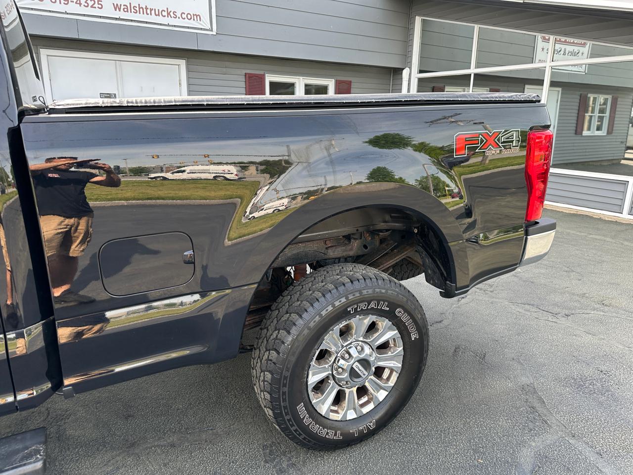 Ford F-250 SD XLT SuperCab 4WD 2018