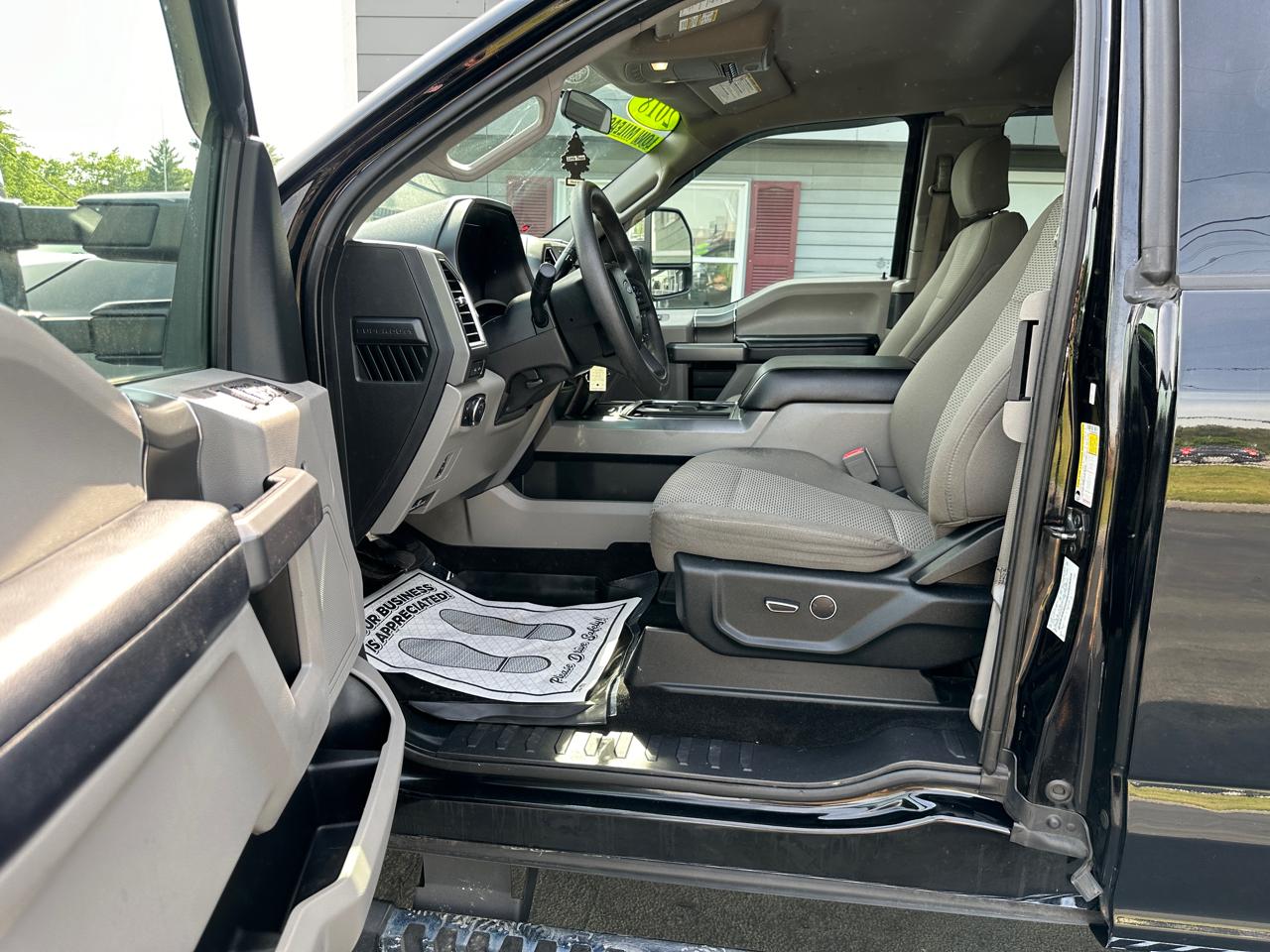 Ford F-250 SD XLT SuperCab 4WD 2018