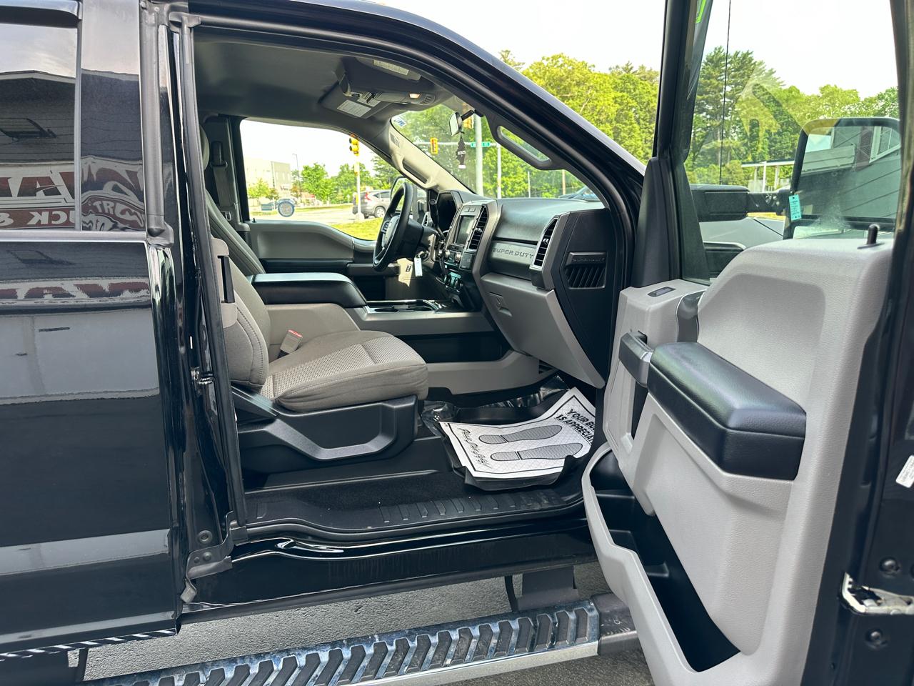 Ford F-250 SD XLT SuperCab 4WD 2018