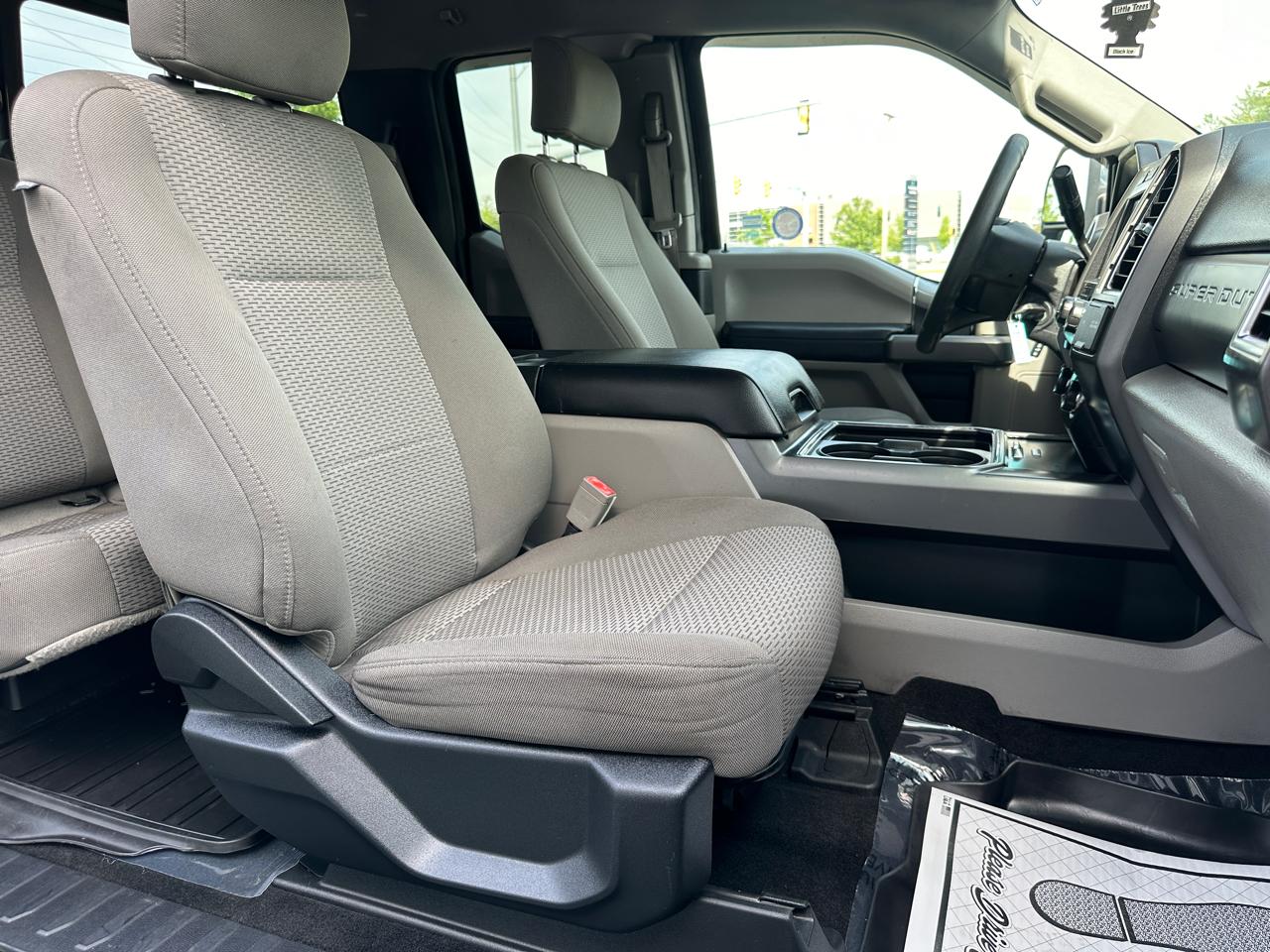 Ford F-250 SD XLT SuperCab 4WD 2018