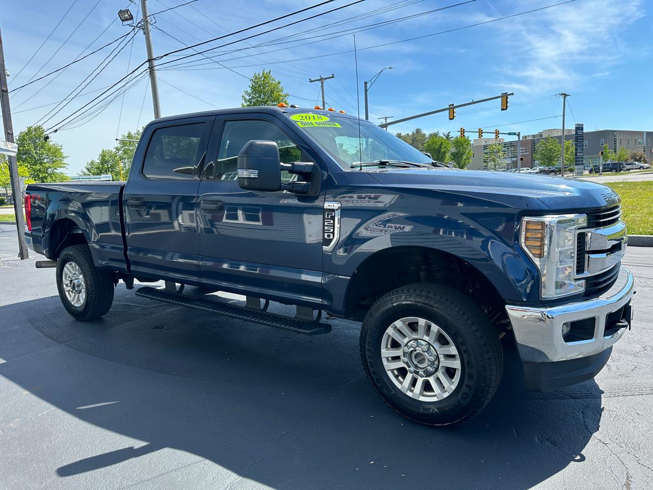 Ford F-250 SD XLT Crew Cab 4WD 2018