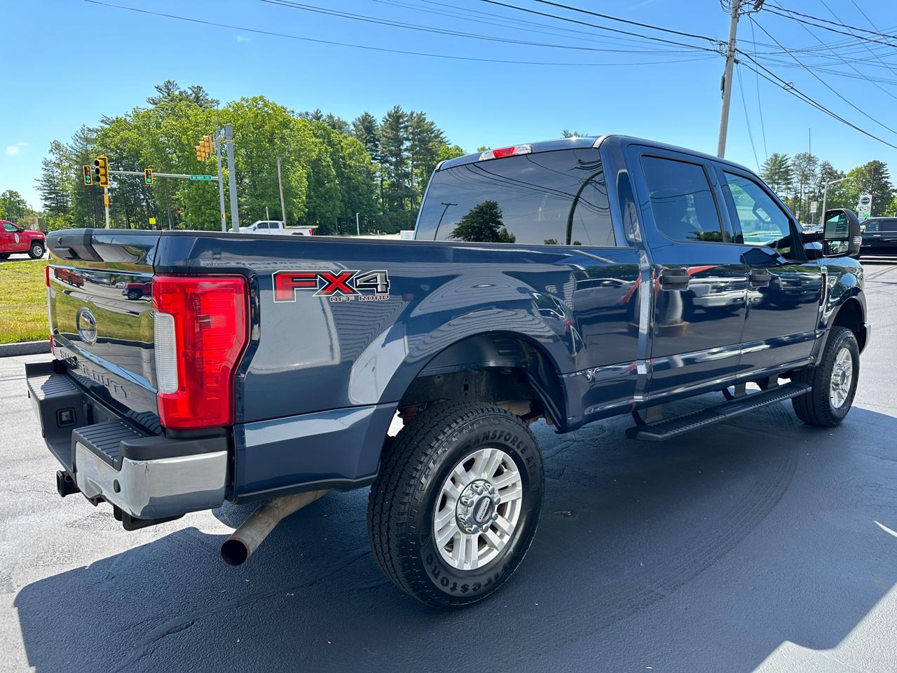 Ford F-250 SD XLT Crew Cab 4WD 2018