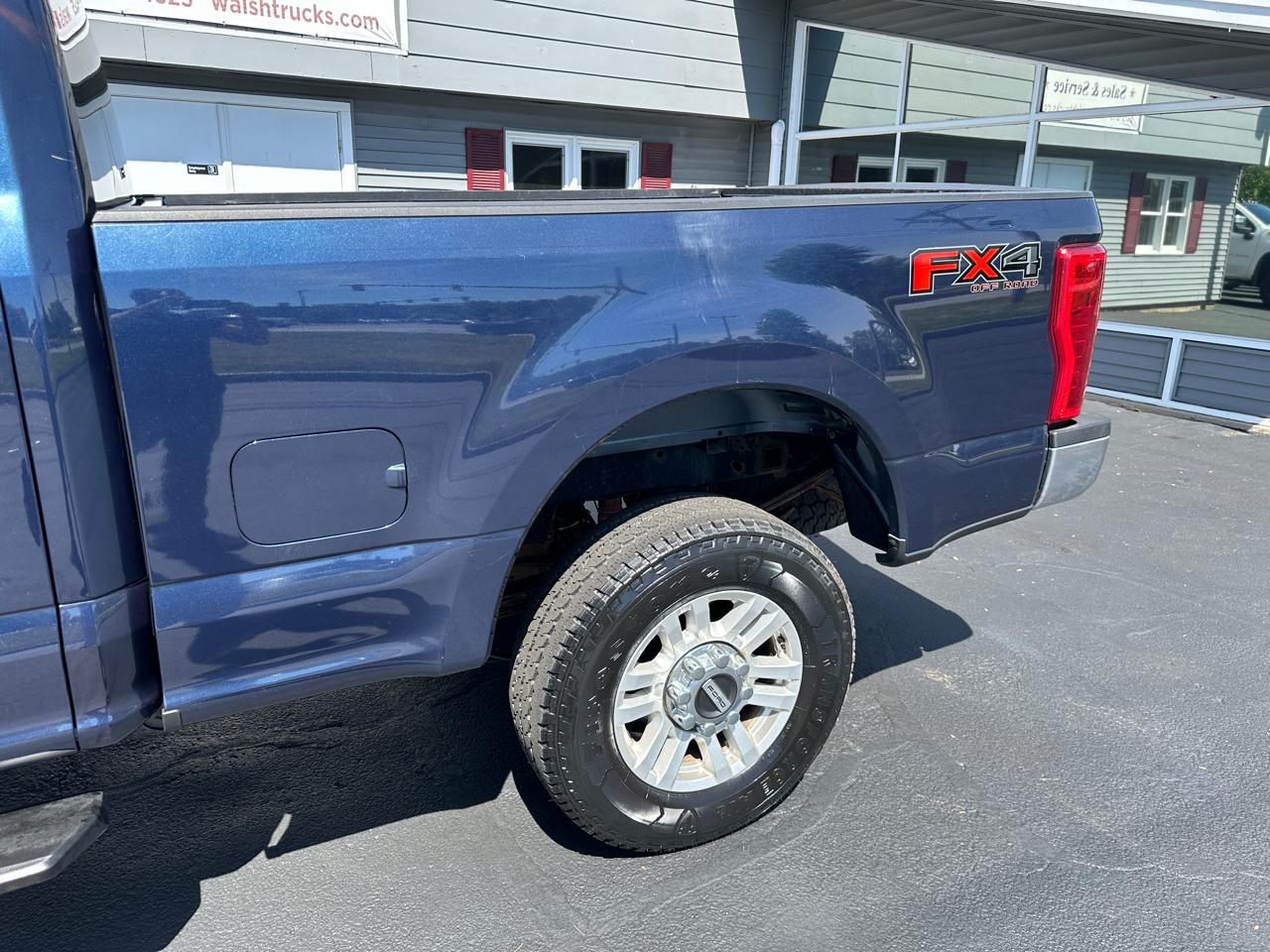 Ford F-250 SD XLT Crew Cab 4WD 2018