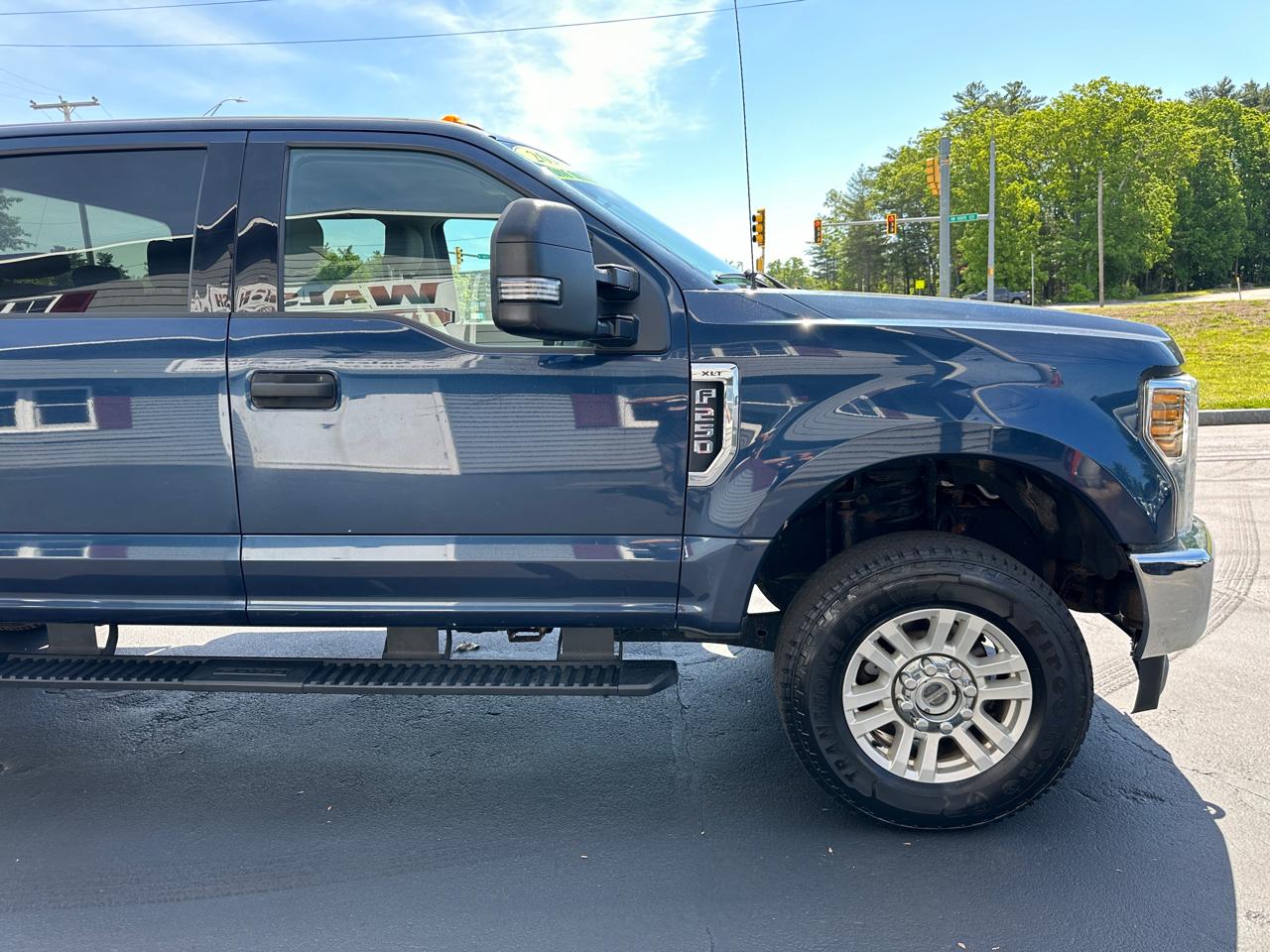 Ford F-250 SD XLT Crew Cab 4WD 2018