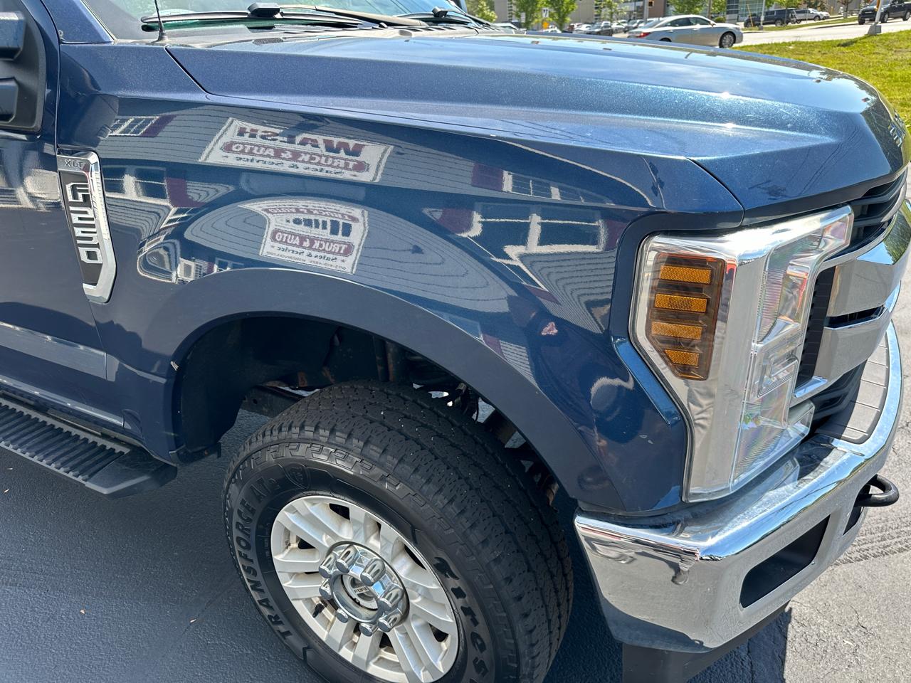 Ford F-250 SD XLT Crew Cab 4WD 2018